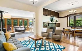 Charming Inner City Home Excellent Base In Hobart